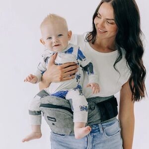 BNIB Tushbaby Strapless Baby Hipseat